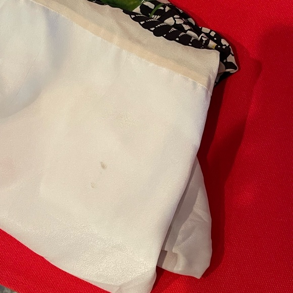 Vintage Prada Silk top - Picture 7 of 7